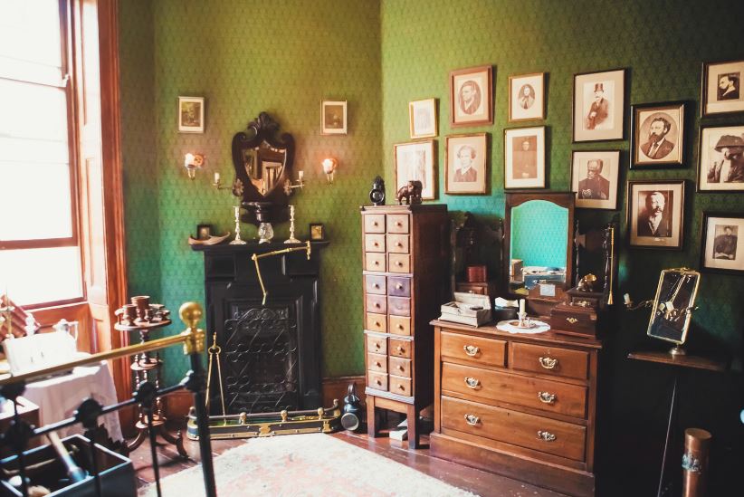 intérieur musée Sherlock Holmes Londres