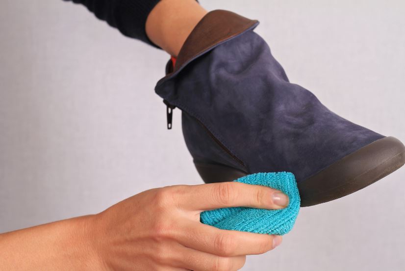 comment nettoyer des chaussures en daim